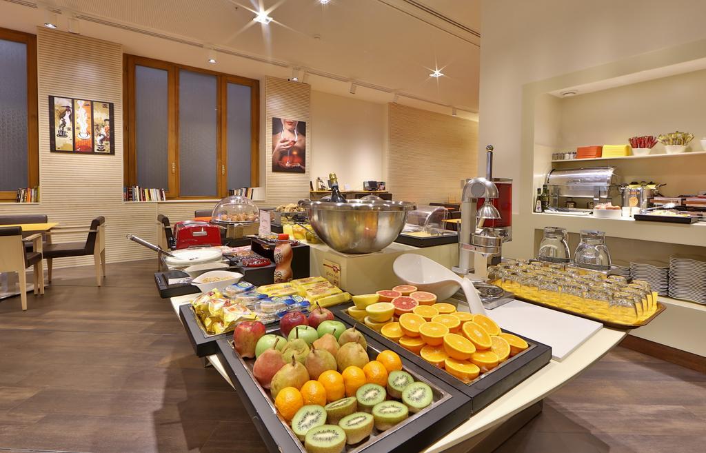 Best Western Plus City Hotel Генуя Екстер'єр фото